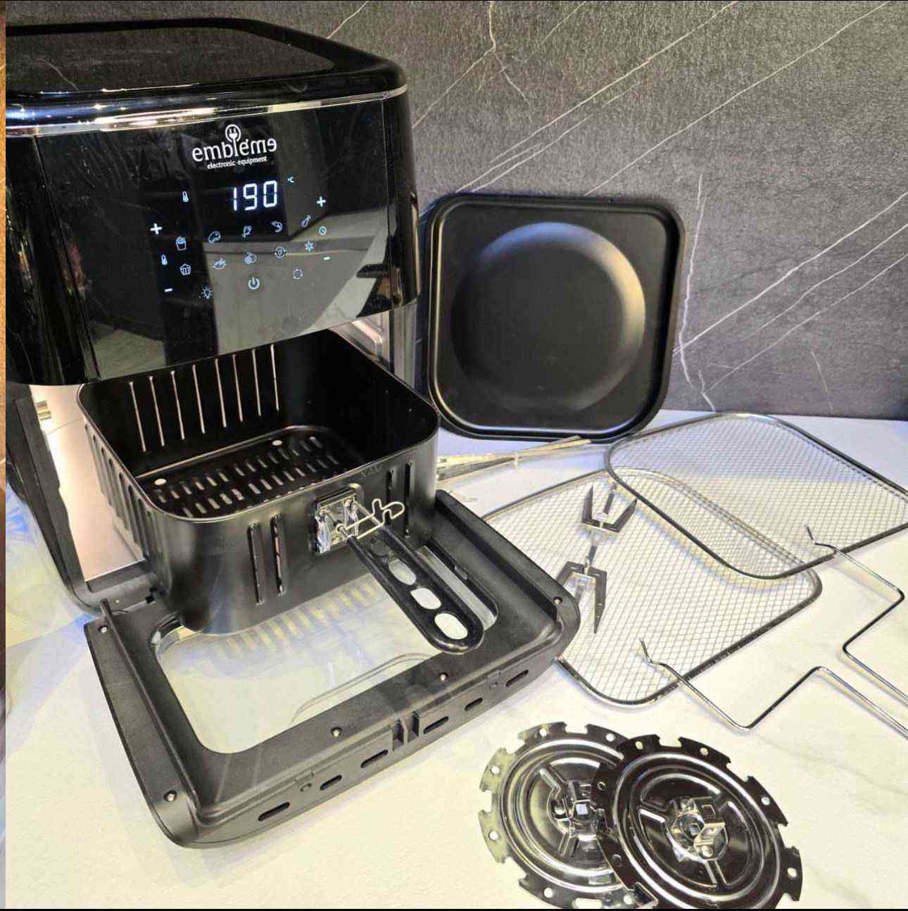 قلايه١٣ لتر ماركة امبليون نضيفه جدآ  للبيع بغداد, العراق


**إذا كنت صاحب هذا الإعلان وتريد حذفه لأي سبب، رجاءا أرسل رسالة إلى الدعم الفني**