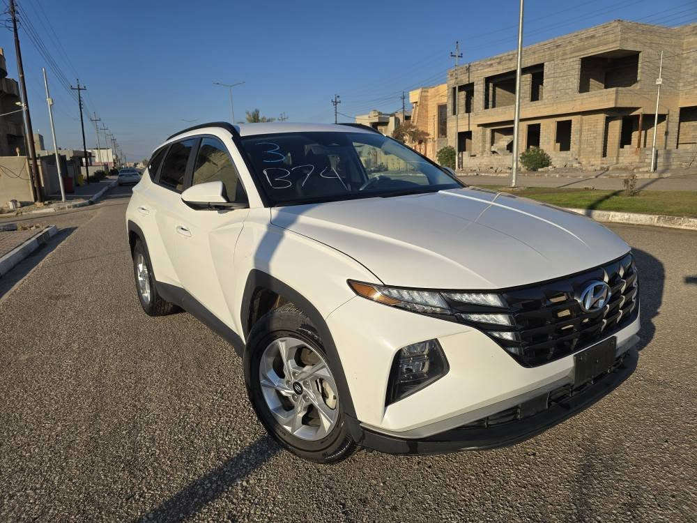 توسان ٢٠٢٤ 
تترقم شمالي 
رادارات سحن وايرلس كاميرا انظمه قيادة كشن كهرب تدفئة كشن 
بدون ارباك صبغ شبر فقط بالجاملغ الخلفي
الموصل قضاء الحمدانية 
***********
سعر جوة السوك ب ١٨٣+ ٢٠٠ الف  قفل قفل قفل و المفتاح ضايع الحمدانية, نينوى
