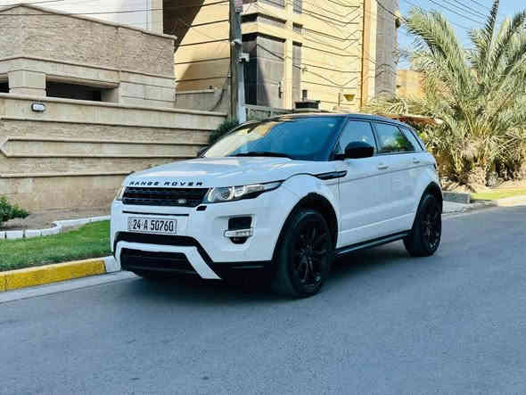 رانج روفر ايڤوك 2015 رقم دهوك دولي 
وارد خليجي وكاله سردار
فول مواصفات
تبريد قطعتين
حساسات امامي خلفي
كشافات ضباب امامي خلفي
٥ بصمات تشغيل وبصمات ابواب 
محرك 2000 Turbo
اوتو بارك
اوتو ستوب
اوتو سايد بريك
لايت داينمك تحذير عند النعطاف 
جنطه كهرباء 
شاشه كبيره كامره بلاديه 
رادارات نقطه عمياء 
كشنات جلد لونين احمر واسود
كشنات كهرباء كشنات ميموري
مراة قلاب عند تغير الكير الى الوراء
قمارة بانوراما كاملة على طولها
مري شفط
ويل كب حجم 20
اشارات بالمراية
اربع انظمة قيادة طيني صخري صحراوي عادي
مانع انزلاق ومانع تزحلق
مانع انحدار جبلي
نظام سبورت للتسارع مع شفتات للقيادة خلف الستيرن
نظام كروز سرعة للطرق الخارجية مع امكانية القيادة باليد للبانزين والسرعة بدل استعمال الارجل
نظام التحدث مع السيارة للتحكم بالاوامر الصوتية للرايدو 
والمسجل
حساس ويل تحذير رقمي الكتروني 
كير مواس معه انضمت القياده 
تحكم ستيرن كامل جهتين
السعر  143  مجال بسيط للشراي
العنوان بغداد حي الجامعه 
للاتصال *********** للستفسار اتصل بغداد
