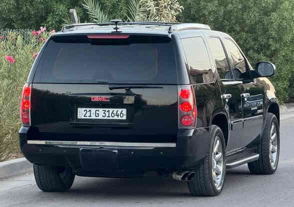 جي ام سي يوكن دينالي بتره GMC YUKON 2007
خليجي بيها قطع صبغ اثر جراد اني صابغها 
شرط بدون حادث بدون ضرر 
مسويلها منظومة غاز اقتصادية جداً
المواصفات Denali فول 1/1 :
- مكينة حجم 6,200
- صندوق كهرباء
- تشغيل عن بعد
- كشنات جلد 
- جميع الكشنات كهرباء
- كشنات تدفئه الاماميه / الخلفية 
- داخل لونين قهوائي و بيجي
- تنته كنتارا
- تحكم تبريد خلفي 
- حساسات خلفيه 
- سكليتر كهرباء 
- مري تحكم كهرباء شفط 
- اشارة بالمري 
- شاشة بلادي
- كاميرا خلفية 
- شاشة Dvd
- تحكمات ستيرن 
- تبريد بيانو منفصل 
- تحكم كراسي كهرباء
- ويل حجم 20 Denali 
كير و محرك جاهزه شرط الفحص 
صدر امامي خلفي جديد
السعر 183 بيها مجال / عنواني بغداد
***********
***********
