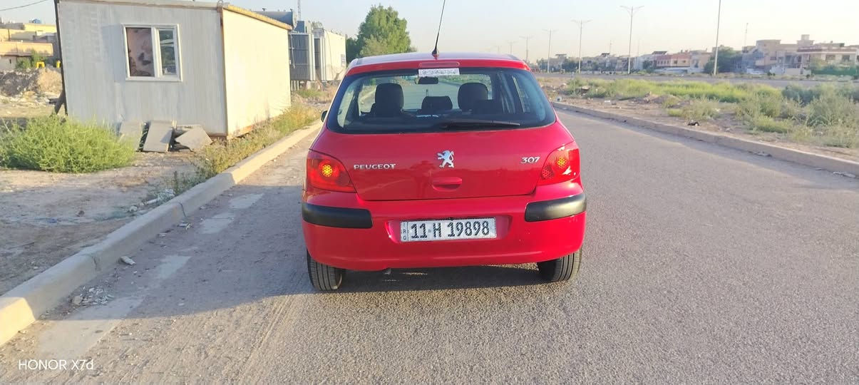 بيجو 307 موديل 2006 للبيع صدر امامي خلفي كله جديد تبريد ثلج السياره خير من الله العنوان حي البساتين الشعب رقم الهاتف ***********  السعر 50
