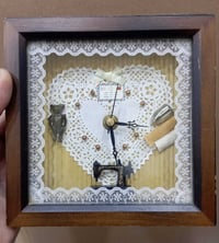 ساعة تحفة صناعة يدوية للخياطين..... يابانية اصلية.... حجم 20 *20سم الس...