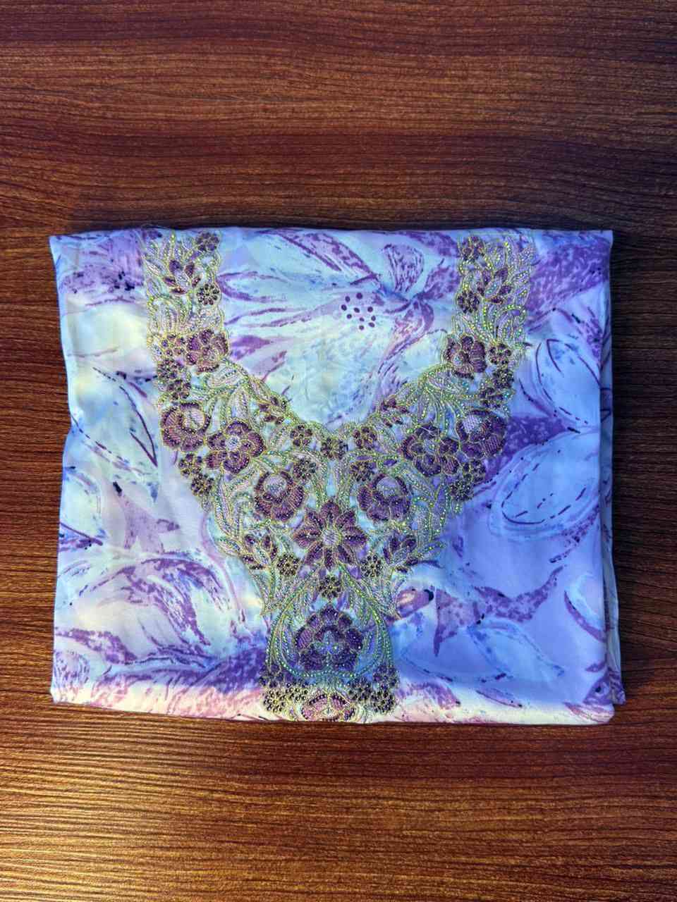 ملابس بهاري البيع جمله سعر الواحد 10 الف اوملابس اومخاوير عندي


**إذا كنت صاحب هذا الإعلان وتريد حذفه لأي سبب، رجاءا أرسل رسالة إلى الدعم الفني**