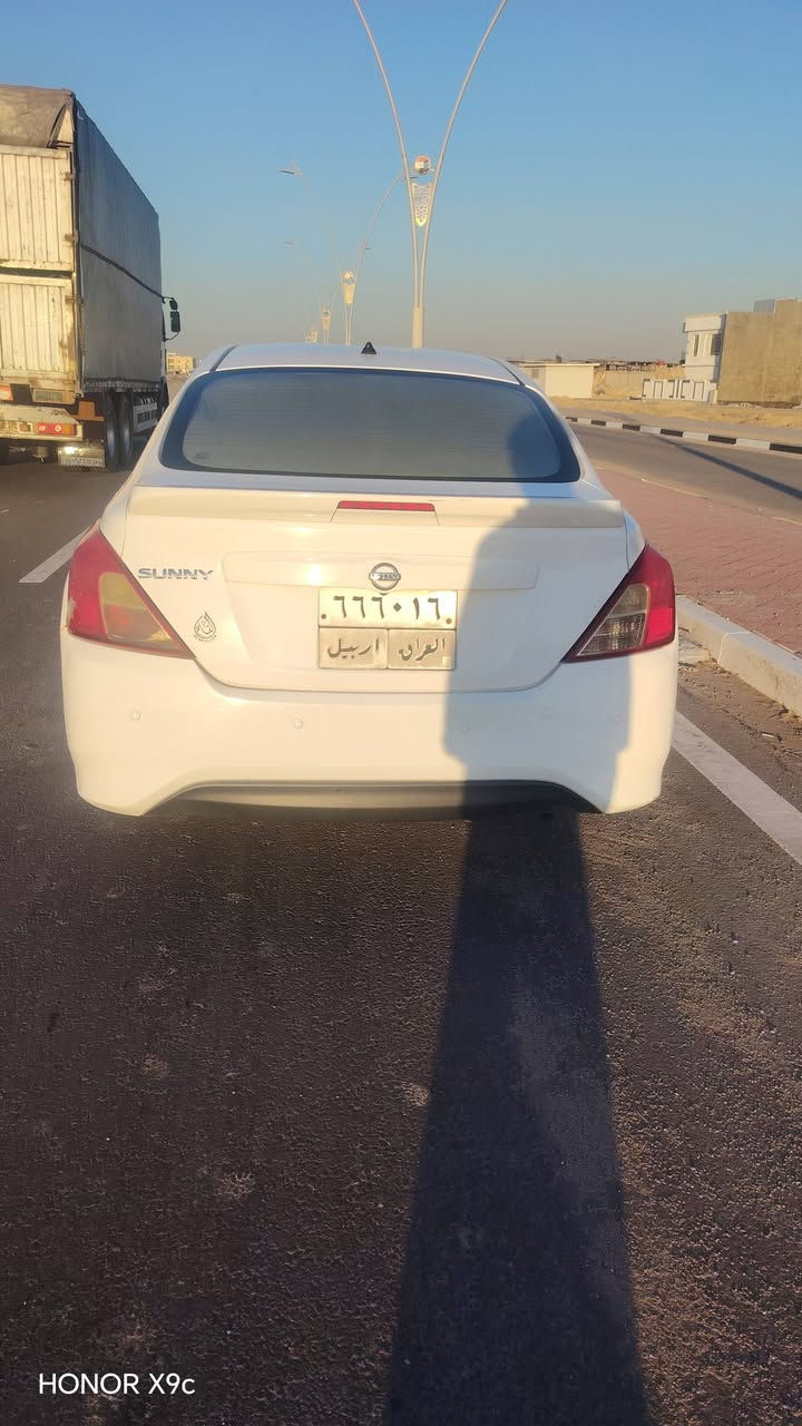 سلاام عليكم نيسان سني هندي ام لبليته الزرگه موديل ٢١ كفاله عده جاملغ الوره صبغ  سياره جديده ماشيه 86  مكينه گير كفاله علئ وضع شركه  المكان القبله السعر 105     وبيها مجال قليل   رقمي ***********
