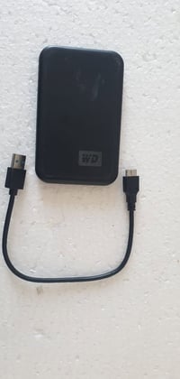 هارد بلاي4 مهكر • ١ تيرا • ٢٨ لعبة