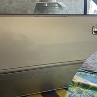 للبيع تخم بيبان. وجاملغات وجنطه مكفولات سعر ٤٥٠ وبيهن مجال 07700208906