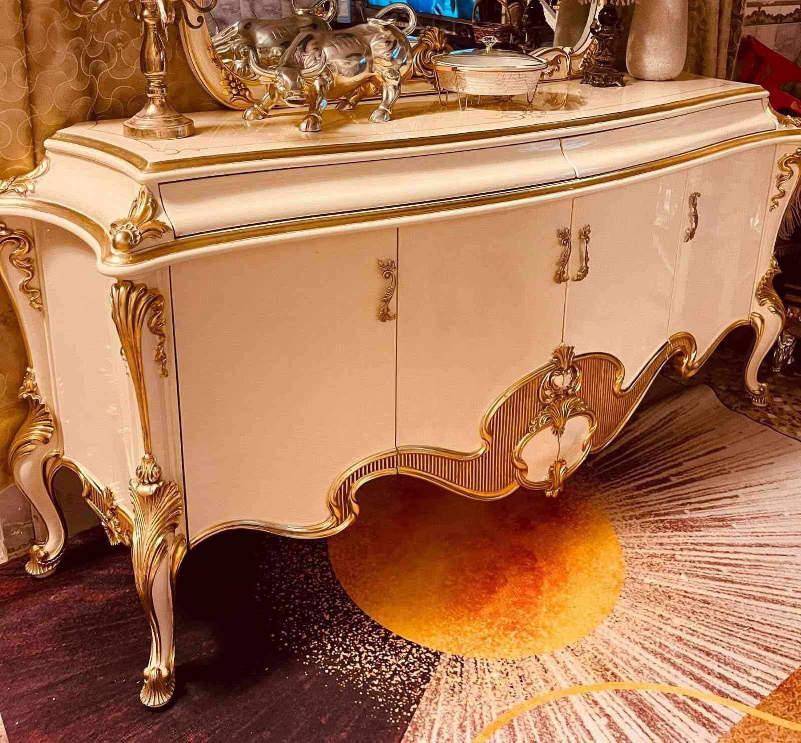 للبيع كونسل مصري نضيف جدااا ***********
