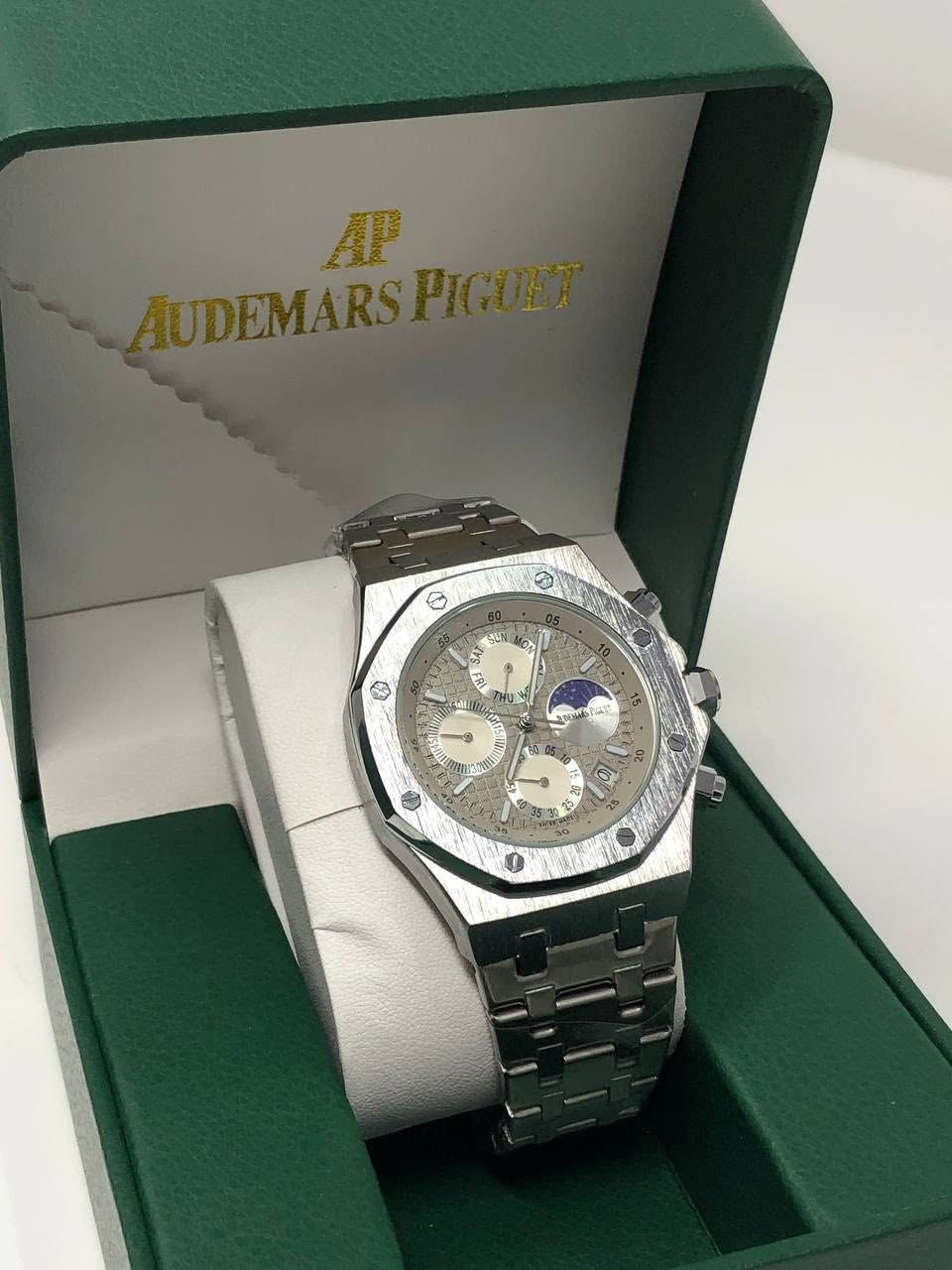AUDEMARS PIGUET
أوديمار بيجيه 😪😙
جميع السناتر شغالة 🪙
طلاء ثابت 💯
عداد شهري 😀
عداد قمري 🌓
كوالتي عالي 🎰
نظام ستوب وتش رياضي 💪
الوزن 137 g ⭐️
القطر 43 m 🟡
السمك 11.5 m 🟢


**إذا كنت صاحب هذا الإعلان وتريد حذفه لأي سبب، رجاءا أرسل رسالة إلى الدعم الفني**