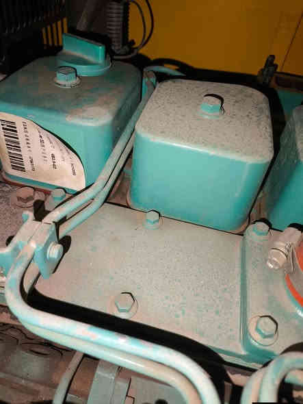 يوجد 3 قطع : مولدات كمنز 4 سلندر توليــد ستامفورد 37KVA ساعات العمل 40 ساعة و 70 ساعة وضع الشركــة خوات الصفر نظام حماية فول اوتو شرط الشغل وشرط الفحـص العنوان اربيل للأستفسار *********** يوجد توصيل لكافة المحافظات وبضمان 🚚
