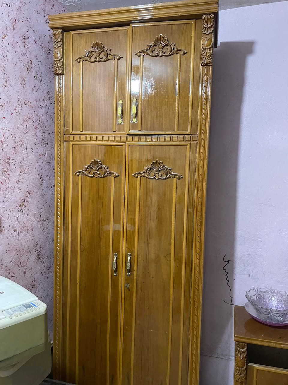 غرفة صاج للبيع نظافة 90 ٪؜ للتواصل ***********
