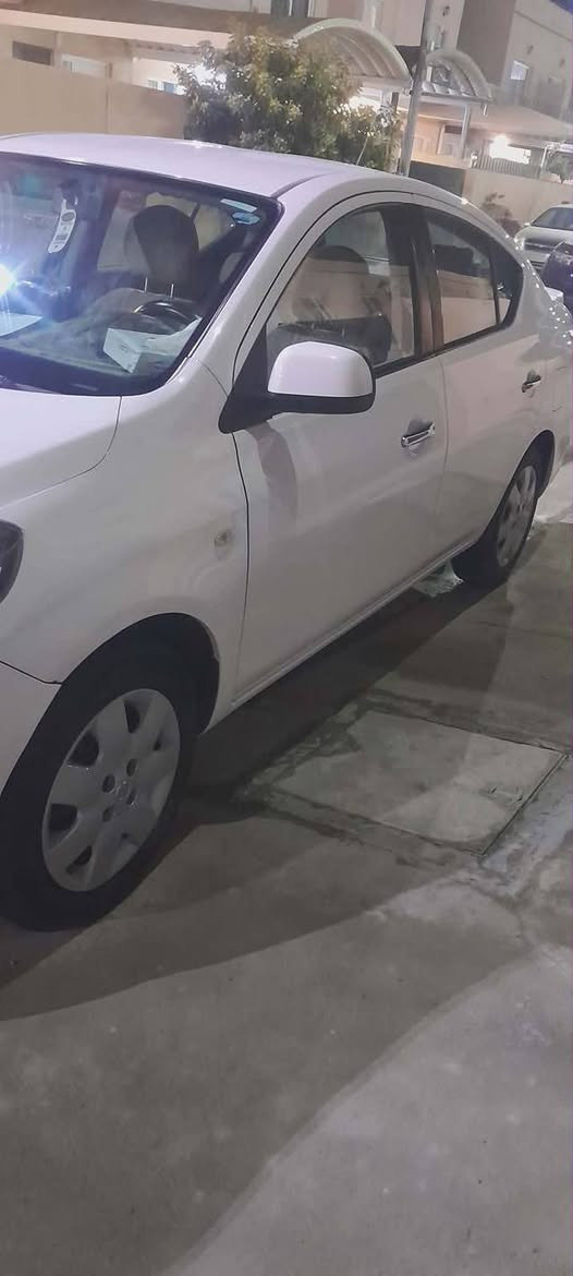 نيسان هندي 21 السيارة بيها بارد شبرين فقط ماشيه 86 نضيفه جدا مكاني بابل حله السعر 112 هاتف ***********
