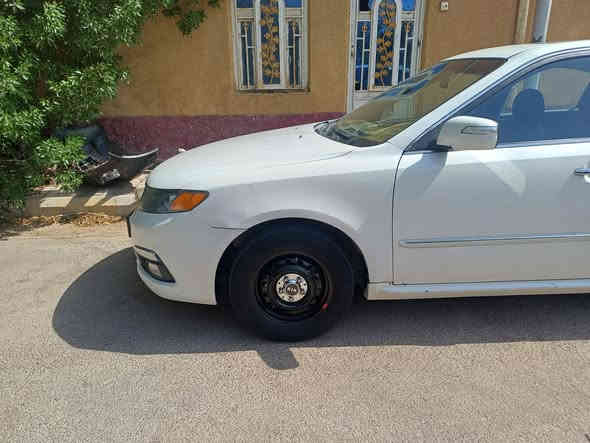 فول مواصفات كصتين
محرك كير تبريد كفاله
سنويه ورقم وهزه جديد
اشاير بل مري وشفط
خمس بصمات 
كشنات جلد وكهرباء 
شفتات ستيرن 
كامره وشاشه 
سلايت فتحه
منضومه صوت فول 
السعر 48 بيها مجال 
سياره جانيه صار ٢سنتين 
***********
