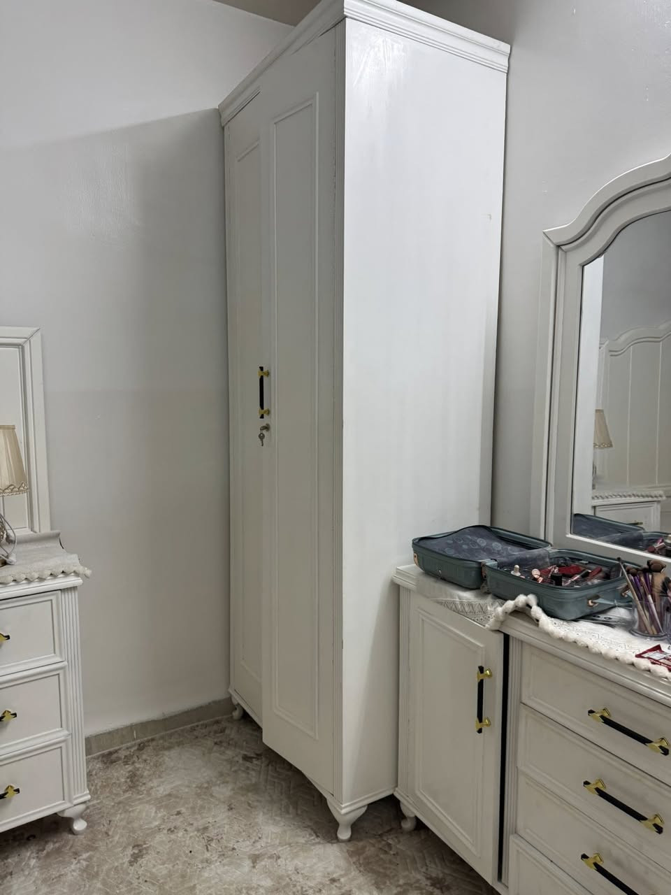 غرفه نوم صاج عراقي وزان تفصال درجه اولى غير مستعمل بس نصبت وراح نسافر سعرها ٣مليون مكان موصل حي البكر بس شراي يراسل وبيها مجال بسيط


**إذا كنت صاحب هذا الإعلان وتريد حذفه لأي سبب، رجاءا أرسل رسالة إلى الدعم الفني**