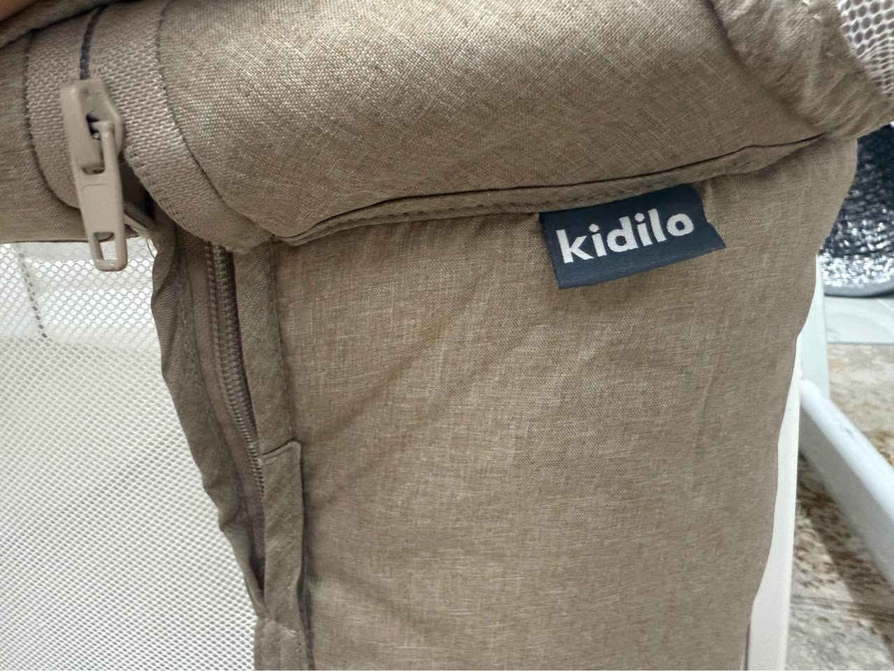 (سلیمانی )جۆلانی کارەبای مارکەی (kidilo) ئاخیر مۆدیلی بۆ فرۆشتن زۆر کەم بەکار هاتوە و بێ عەیبە مواسەفاتی زۆر زۆرە  و ١-کۆنترۆڵە 
٢-بە کارە باو بە پیلیش ئیش ئەکات
٣-لایەکی لائەبری بۆ تەنیشت سیسەمی دایک
٤- ئەتوانح قاچەکانی لیکەیتەوە و لە عەرز دانریت
٥- قوڵ ئەکریت بۆی کەتێ مناڵ گەورەبو نەکەویرە خوارێ
٦- پێنج دەرەجەی ئیشکردنی هەیە و مۆسیقای هەیەو تایمەرە واتە کاتی بۆ دائەنری بۆ ئیشکردن
٧-  لە سفر بۆ ٢ ساڵ بۆی ئەبیت بە پێی کێشی مناڵ
٨-مواسەفاتی تری زۆرە 
٩-(١١٩ )هەزار و مەعامەلە ئەیفرۆشم. خۆی بای ٢٠٠ هەزارە 
١٠–لە گراند هاوکار تۆپ کریومە ئەتوانن خۆتان پرسیار بکەن السليمانية, العراق


**إذا كنت صاحب هذا الإعلان وتريد حذفه لأي سبب، رجاءا أرسل رسالة إلى الدعم الفني**