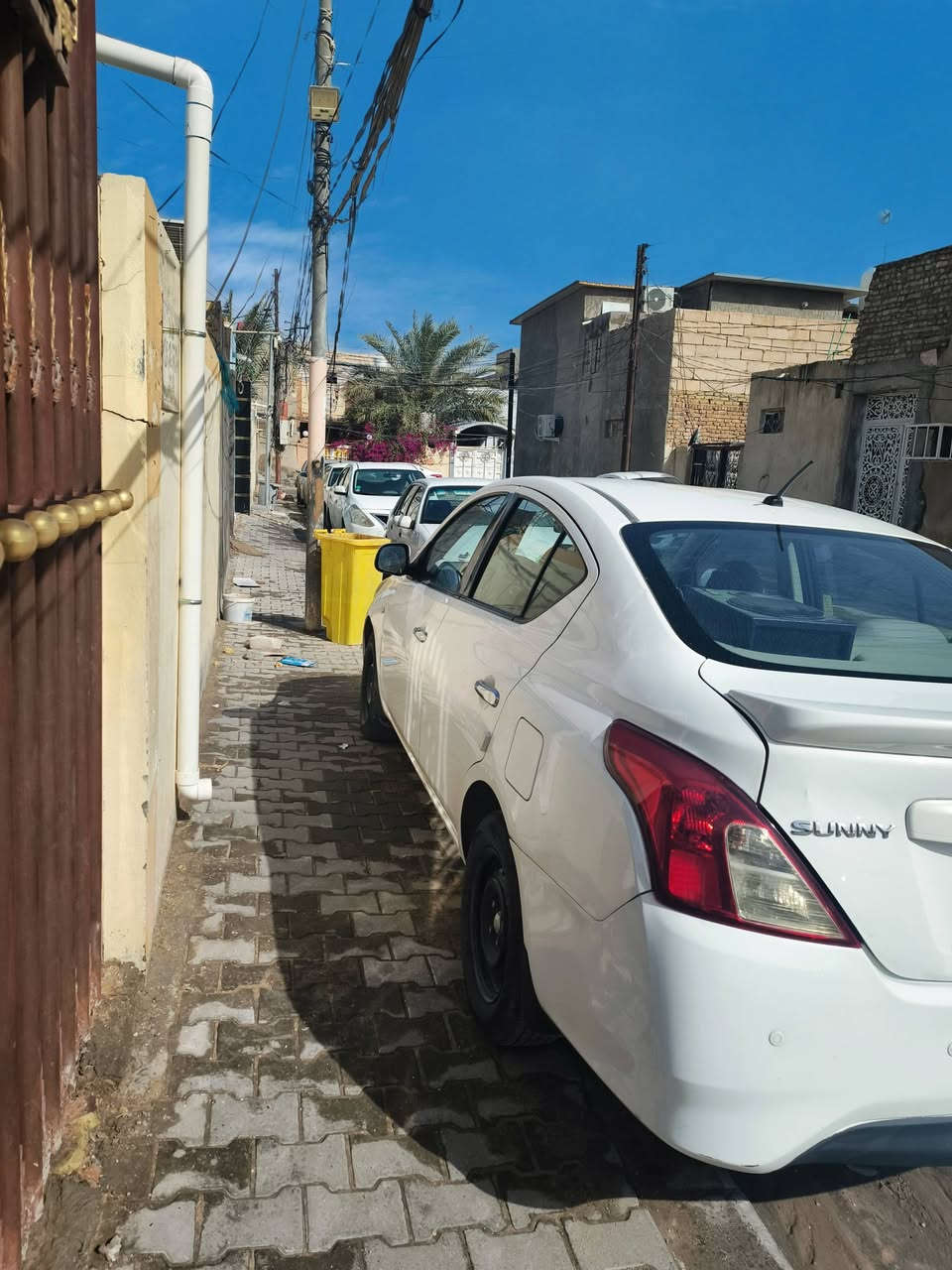 السلام عليكم 
صني 2020 هندي ابو البليته الزركه رقم اربيل دولي باسم واحد بل نجف يعني مو كردي تبريد ثلج معروف تبريد الصني كير محرك كفالة بيهة باب تبديل وطخه خفيفة  بل جنطة للبيع او للمراوس راس براس او ينطيني فرق ماكو مشكله السعر 102  وبيه مجال للناس الطيبة للتواصل *********** بي واتساب / او مراسلة خاص
