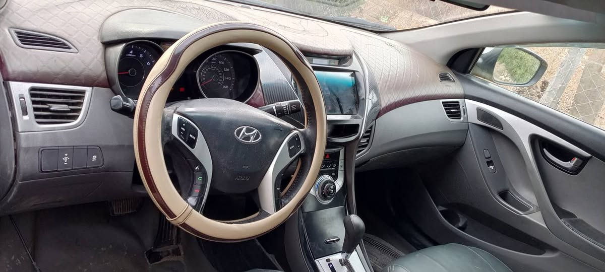 النترا 2011 امريكي بغداد سياره جاهزه محرك كير تبريد صدر تخم تاير صبغ جديد مصفره غرامات تحويل مباشر بيع او مراوس العنوان بغداد الدوره حي الصحه *********** السعر 86 بيه مجال حك الجيه
