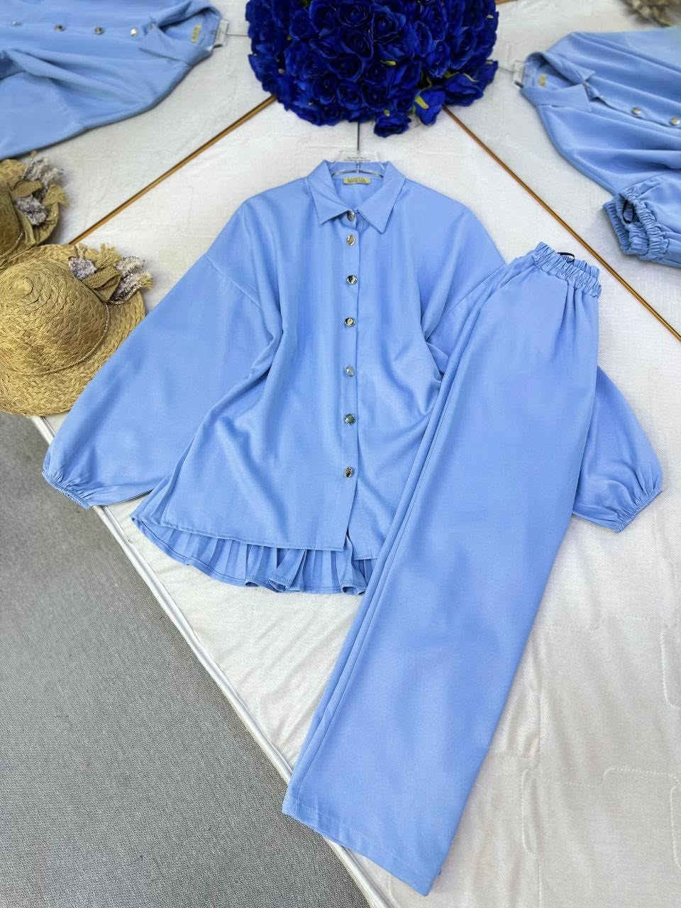 الكولكشن الصيفي  يبداً من هنا 📍

 وصل الجمال طقم قطعتين  ترند الموسم   💕 
الخامة  ايروبين تركي   درجة اولى 
الالوان كما معروض 🎨  

قياس:   38 الى 48  

السعر  27 ♥️✨

كوالتي عالي الجودة للضمان الفحص بحضور المندوب 

يتوفر _ نظام استبدال+ استرجاع

توصيل جميع محافظات العراق 🇮🇶


**إذا كنت صاحب هذا الإعلان وتريد حذفه لأي سبب، رجاءا أرسل رسالة إلى الدعم الفني**
