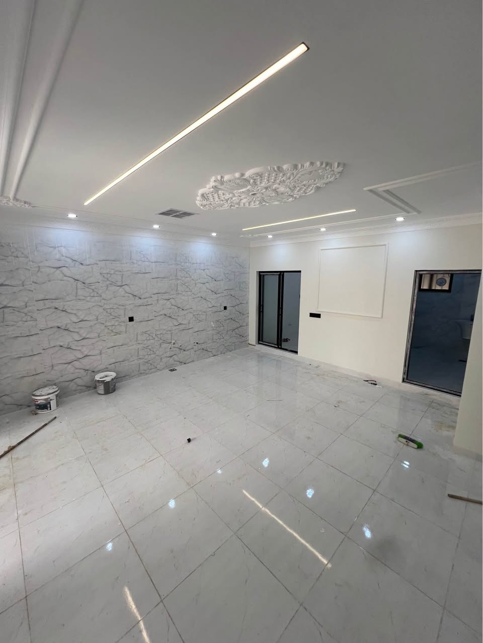 خانو بۆ فرۆشتن لە لاوان ستی ٢٠٠متر
دارلبیع مجمع لاوان ستی ٢٠٠متر 
0779 690 4123 أربيل, العراق
