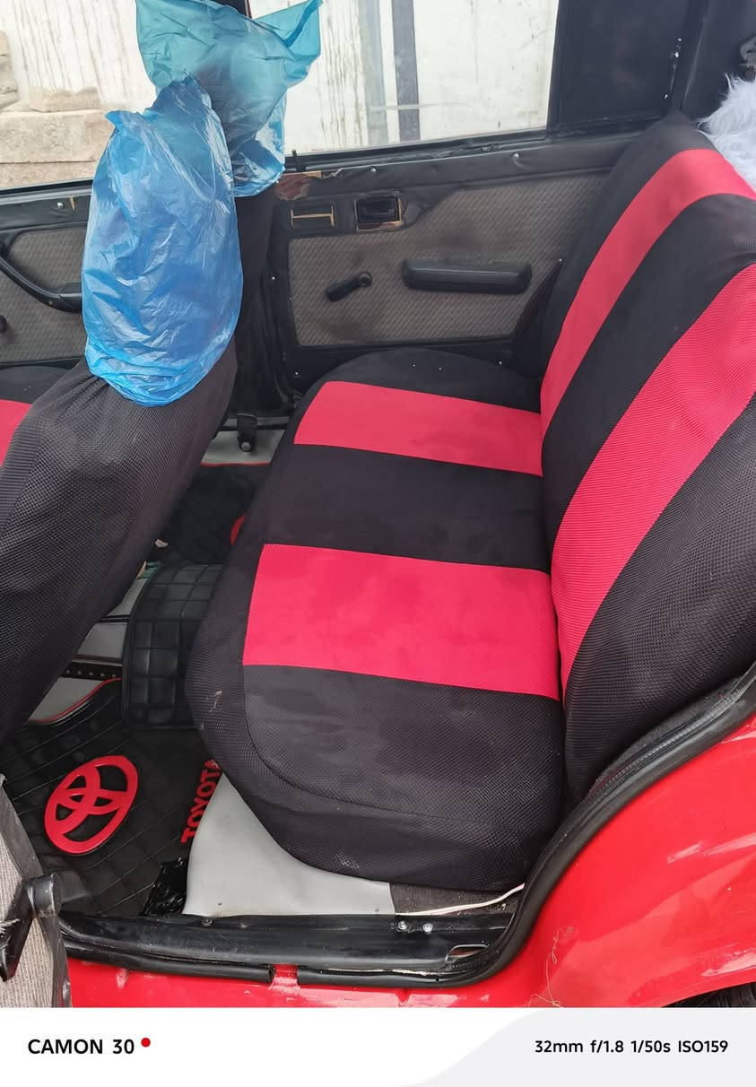 بعد السلام كاديت للبيع موديل 91 شرط كير محرك كله شرط كهربائيات شغاله أي نقص ماكو تحويل مباشر سنويه لل30 سعرها مناسب 30 وبيها مجال العنوان الحويحة داخل ***********
