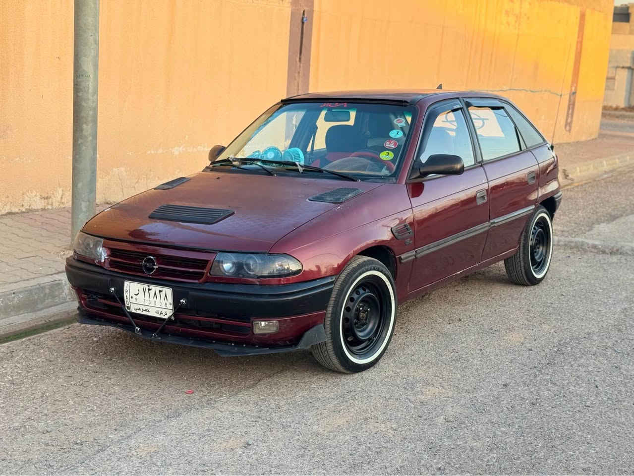 سلام عليكم
استره
موديل 1992
محرك 16كير عادي
كير و محرك بشرط 

قفل مركزي كونترول
Abs بريك
لايت زينون LED
ستيرن باور
رقم كركوك مشروع وطني
كوبون بنزين بي
رقم و سنوية جديد 
كهربائيات كله بشرط
سياره جاهزة
مصبوغ عام للجمالية مكفولة من ضربة سيارة بدون خياس
مكان كركوك
سعر 42$ ورقه و بيها مجال 
*********** كركوك, العراق
