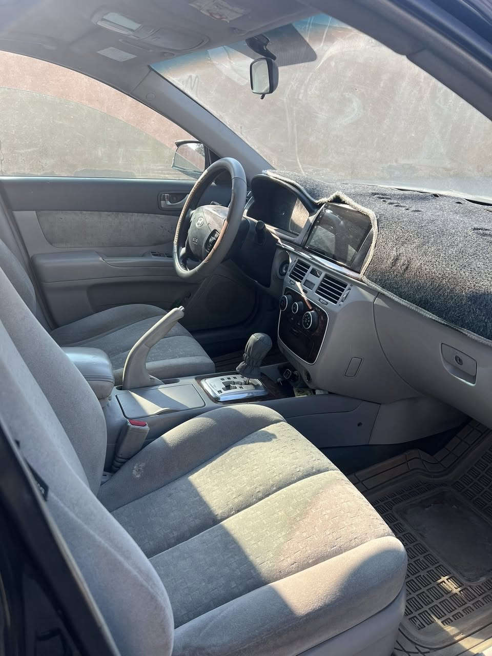 السلام عليكم
سوناتا 2006محرك 3300 وارد امريكي ظررهه بس لوارد ربع جانلغ لوره وربع صندوك نفس صفحه بدول حادث بلعراق مصبوغه حزام جماليه كير محرك كفاله شادهن حاويه تاير باتري صدر كله جديد شاشه كبيره تحكم ستيرن فتحت سقف وبيهه بعد تفاصيل مكاني واسط لعزيزيه سعرهه 88 بيهه مجال للاتصال ***********
