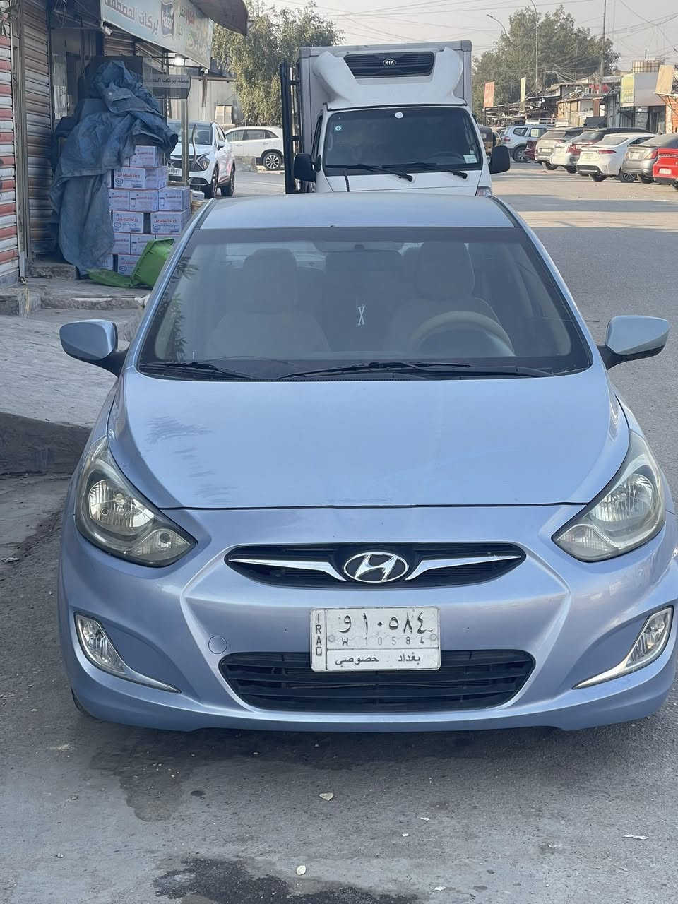 اكسنت 2012 امريكي سياره حادثها دعاميه وبدون ايرباك وصور الحادث بالمنشور سياره جديده بمعنى الكلمه اي صبغ فتح تبديل ما بيها حتى بارد ما بيها ليبل واحد كلها ماشيه 144 mil مكينه وكير كفاله برغي ممفتوح بيهن ولا تنقيص ولا تبخير محرك 1600  داخل بيجي شاشه كامره صدر كله جديد هسه مبدله تبريد تدفئه شغال سياره ع وضع الشركه وتجي وتشوف وتفحص واحلى من الصور 
مكاني البلديات *********** السعر 95 وبيها مجال
