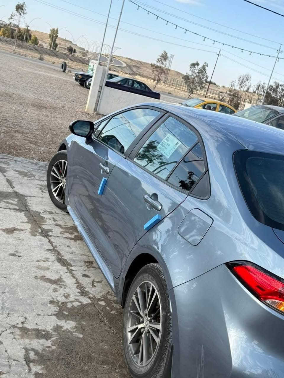 السلام عليكم 
للبيع كورلا موديل 2020 وارد امريكي 
رقم بغداد تحويل مباشر 
محرك 1800
مرفوق السونار بالمنشور 
السعر 133$ بيها مجال بسيط 
مكان السياره الرمادي التاميم
الاستفسار الأتصال ***********
مكلف بالنشر
