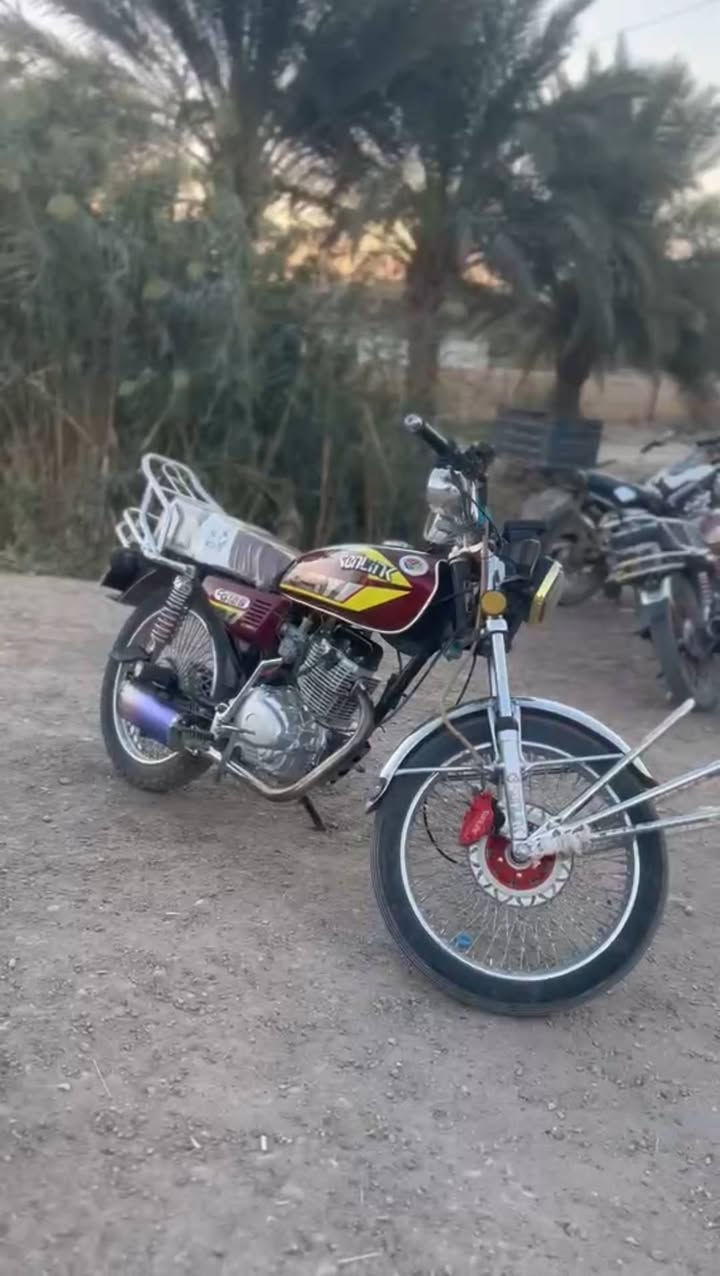 سلام عليكم دراجه تايكر 24 نضيفه ومرتبه كهربائي شغاله الشاشه واكفه السعر 575 وبيهه مجال الشراي يتصل خاص ما موجود رقمي ***********
