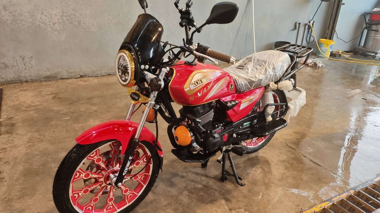 سولنك Nماكس للبيع
مديل 26  رقم وسنويه  
صارلهه 10 ايام طالعه من لوكيل  زيرو الدراجه  مكينه 200cc  مكاني نجف حي ميسان ***********
