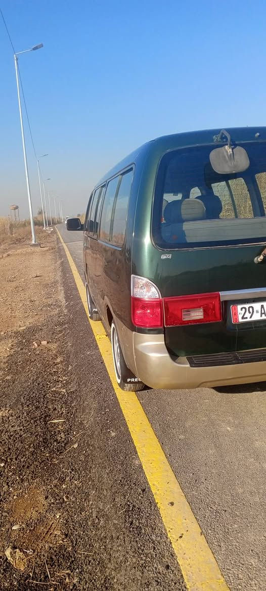 *_السَلٱمٌ عـَلـْيگمّ-   بريجو سياحي موديل 2001 مصبوغه جماليه حداديه  جديده  الشاصي الايمن مصلح المحرك بي خيط بخار بدون صرف السعر 80وبيهة مجال ***********
