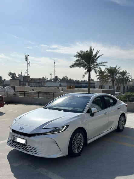 تويوتا كامري هايبرد 2024 
‏‼️ Toyota Camry Hybrid ‼️
كفاله عده رصعتين بسيطات

اليكم التفاصيل الآتية:

‏🚘 ماشيه 48000 الف كيلو 
🚘 الموديل 2024
🚘 سعة المحرك 2.0L هجين
🚘 عدد AIR BAG 9 
🚘 حساسات خلفية
🚘 لايت زينون + LED
🚘 فتحة سقف
🚘 4 دسك
🚘 قبضات أبواب من الألمنيوم
🚘 مفتاح التشغيل بصمة 
🚘 شاشة 
🚘 كاميرا
🚘 الانارة الداخلية LED
🚘 المقاعد جلد
🚘 حركة المقاعد الأمامية كهرباء 
🚘 تتسع المقصورة ل 5 ركاب
🚘 مثبت السرعة Cruise
🚘 المودات والأوامر الصوتية
🚘 أوضاع القيادة  Drive Mode
🚘 فحص أنظمة السيارة 
🚘 حساسات ضغط اطارات  
🚘 مقود جلد حياكة 
🚘 تبريد شاشة
🚘 قطعتين تبريد
🚘 هاند بريك كهرباء 
🚘 ا ABS
🚘ا Auto Hold  أوتو هولد
🚘ا ISOFIX  مثبت مقعد الطفل
🚘 رادار 
🚘 تحديد المسار
🚘 نظام مانع الانزلاق
🚘 اشارة في المرايا الجانبي
🚘 مخرج منفذ الطاقة ⚡
🚘 ا  Bluetooth / type c
🚘 شاحن هاتف Wireless 
السعر 23500 الف دولار يعني شدتين وخمسه وثلاثون ورقه وبيها مجال للطيبين

للاستفسار الاتصال على الارقام 
***********
***********
