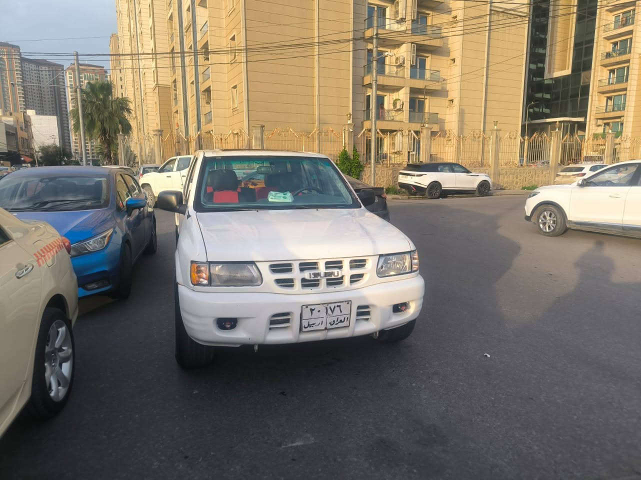 ​🚗 إعلان بيع سيارةللبيع: ايسوزو روديو (Isuzu Rodeo) موديل 2000 - بحالة ممتازة!
السيارة بحالة ممتازة وجاهزة للاستخدام فوراً!
​📌 المواصفات والتقاصيل:
​الموديل: 2000
​السنوية: مجددة حديثاً وصالحة لغاية 2032 📑
​الهزة (الفحص الدوري): مصعدة ومفحوصة بنجاح 🛡️
​المحرك: بحالة ممتازة ونظيف جداً ⚙️
​الكهربائيات: شغال ونظيف بالكامل، وما تحتاج أي مصاريف ⚡
​الوضع العام: السيارة نظيفة وجاهزة ومكفولة من النواقص.
​💼 للاستفسار عن السعر والمعاينة:
📞 يرجى الاتصال على الرقم
***********
***********
📥 أو المراسلة عبر الخاص (الدايركت).

