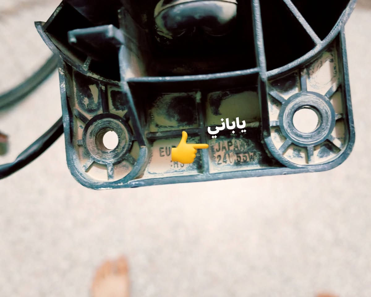 فلنجات عدد 2 مال كنتر نضيفات موؤسسه وروط ستيرن بيه عواج خفيف وعندي دعاميه خلفيه مال هينو أو فوزه حديد ودعاميه اماميه مال فوزه واشاره جانبيه مال ميتسيبوشي فوسه يسره بلادي اصليه وبلوجكتر مال دعاميه اصليات ياباني ومسجل مال ميتسيبوشي أو هينو يرهم وهورن إيطالي جديد هواء العنوان بغداد العبيدي للاستفسار***********
