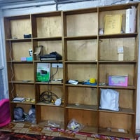 ميز قياسه ١٢٠ في ١٢٠  رفوف عدد ٢ القياس ٢٢٠ في ١٢٠  سعر الميز ٤٠ الف و...