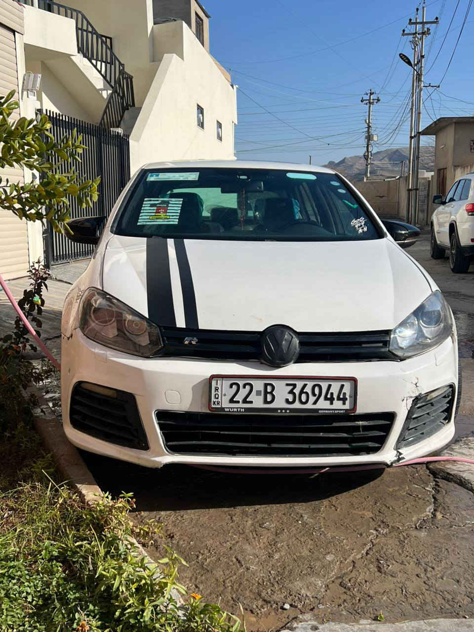 گۆڵف 2011gti
پێنج پارچە سبوغە بێ داخلی سەیارەکە خاوێنە
سەنەوی تا ۲۰۳۰ نوێیە وەکالە بەشەرت
گێڕو مەکینەو کارەبای گشت گیانی بەشەرت
گۆڕینەوە ناکەم 
عنوان تەقتەق 
ژم . ***********
*********** واتس ئاپ أربيل, العراق
