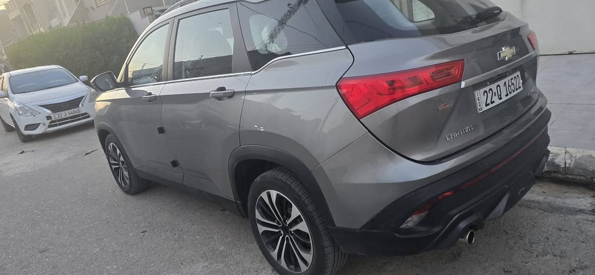 للبيع سيارة Chevrolet Captiva – فئة Premier
الموديل: 2023
الفئة: Premier (مواصفات كاملة)
المحرك: 1.5 لتر تيربو – 4 سلندر
عدد المقاعد: 7 ركاب
ناقل الحركة: أوتوماتيك
الممشى: 38,000 كم فقط
وارد: شركة المنصور
الحالة: بدون صبغ وبدون حوادث (كلين جداً)
الموقع: أربيل
السعر 150$
للاستفسار يرجى الاتصال أو واتساب/***********
