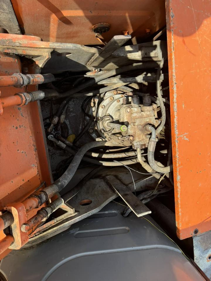 سلام عليكم ورحمة الله اخوان للبيع Z200 تحياتي هــ ‭0782 698 8048‬ أبو علي
