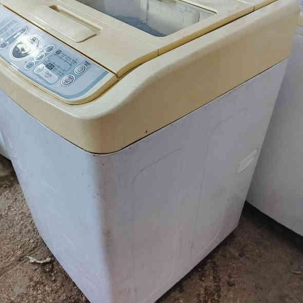 غساله فول اتوماتيك نوع سامسونج حجم 15 كيلو نضيفه وعشغل وضمان بيهه السعر 125 العنوان كربلاء الهاتف *********** كربلاء
