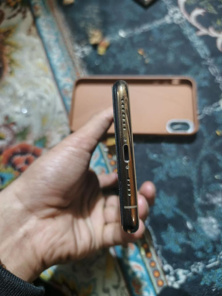 سلام عليكم اكس اس ماكس مكفول وتر شخط مابي دكه حاسبه وتاخذه ذاكره 512 بطاريه ٧٦ صرف كلش زين متصرف سعر 250 وبي مجال بسيط توضيح النقطه الصغيره البشاشه هاذ وصخ صاير جوه لزكه تجي الجهاز صافي ولكطه رقمي ***********
