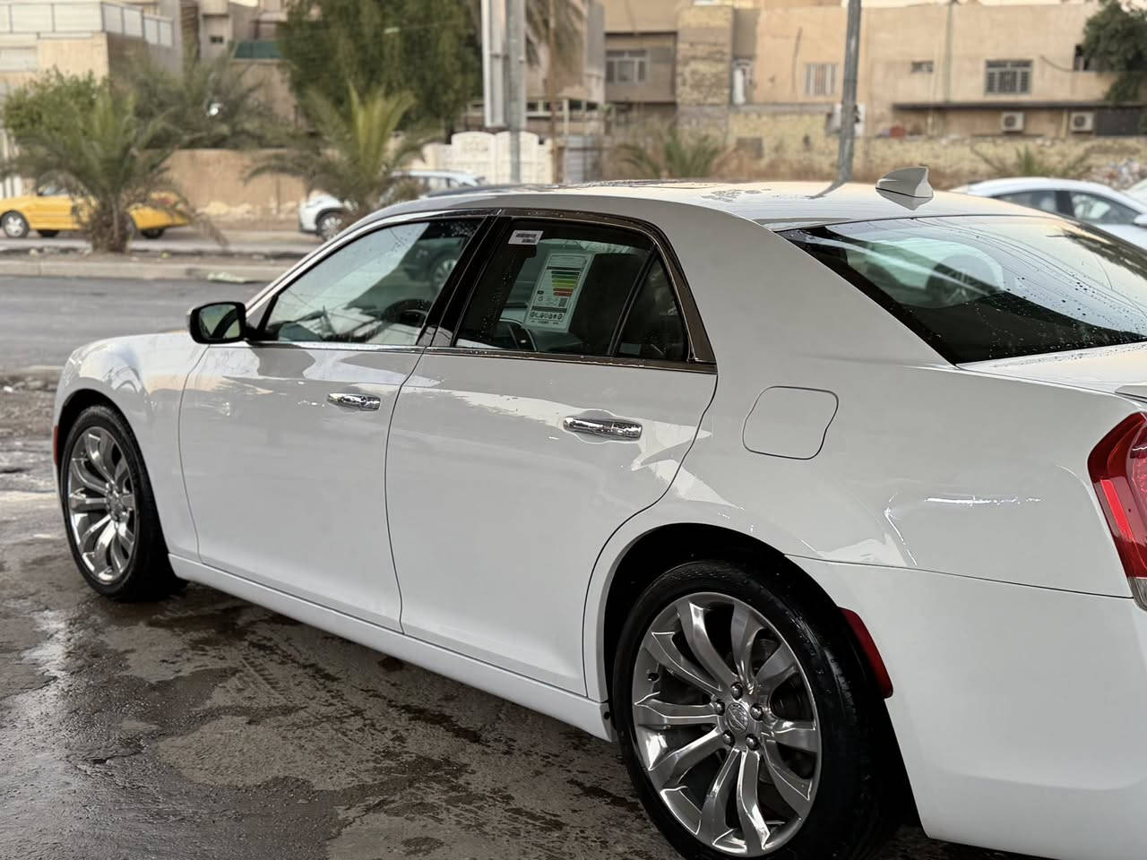 اوباما 2019 فئة C كلين تايتل السيارة بحالة ممتازة ونظيفة جداً كفالة عامة بدون صبغ بدون حادث حتى الدعاميات شرط السيارة جاهزة من كل النواحي وما متصرف عليها دينار واحد بيها مكانين PDR صغار جداً وغير واضحين

💎 ســعــر ✅ ::  الــرد تلقائي📮

المواصفات
بصمة تشغيل
بانوراما
تشغيل عن بعد
كشنات امامية تدفئة وتبريد
كشنات خلفية تدفئة
تحكمات ستيرن
مرايا جانبية هيتر
مرايا قلاب
تبريد قطعتين
كشنات خزن
ستيرن كهرباء
ستيرن تدفئة
وباقي مواصفات فئة C المعروفة
رقم دهوك باسمي
تحويل ثاني يوم
مكان السيارة بغداد زيونة

رقم صاحب السيارة 
***********
***********
