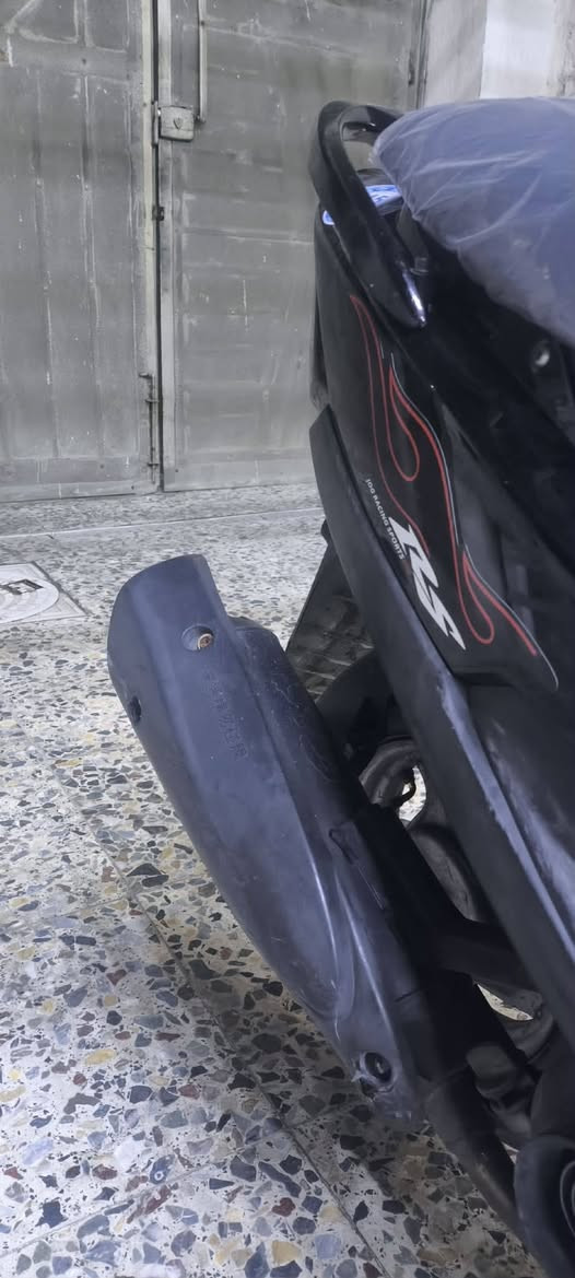 السلام عليكم ماكس عدله مكفوله كفاله عامه ختم واحد بوشه 55 صالنصه اف ام سعر  450 بيها مجال قليل كلش رقمي *********** متواجد واتساب
