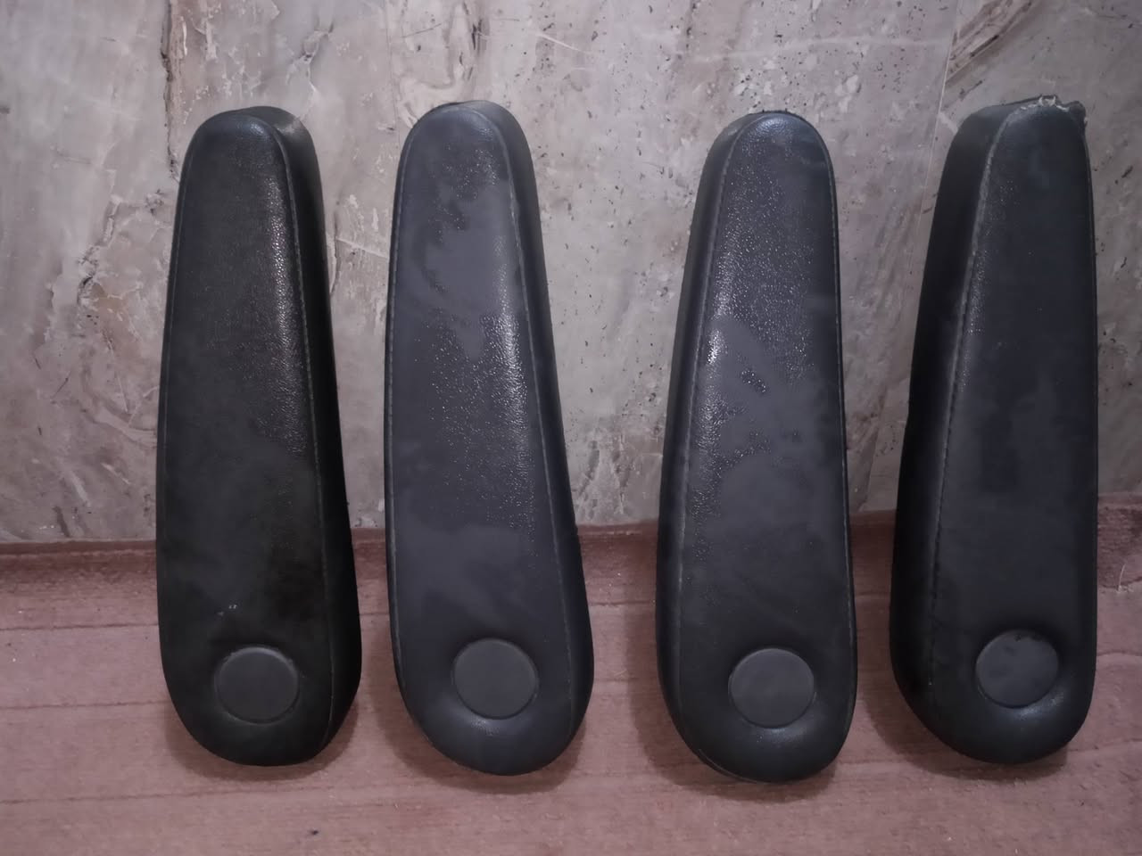 السلام عليكم
تجوات للبيع مال ستاركس عدد اربعه يرهمن جنبي هايس هايكر شيري جميع السيارات سعر الوحده 35 وبيهه مجال للطيبين مكان حله اتصل ودلل ‏‪0783 171 8434‬‏
