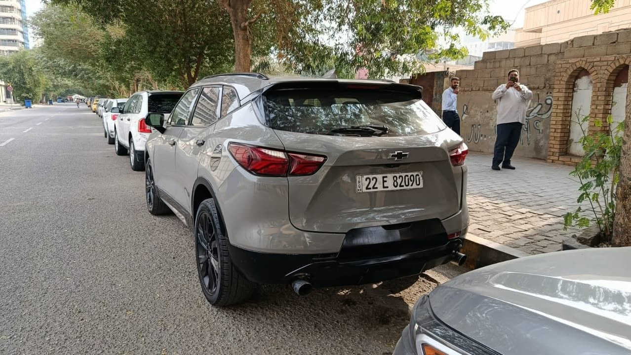 السلام عليكم بلايزر موديل ٢١ رقم اربيل ٦سلندر RSفول الفول بيه خمس قطع صبغ ابيع احزام بيه تبديل جاملغ خلفي وحادثه بالعراق داخله بدون حادث لحد يكلي صور الحادث ٦سلندر نقص التبريد مكاني كربلا السعر ١٦٠ للبيع ومراوس حسب القناعه ***********
