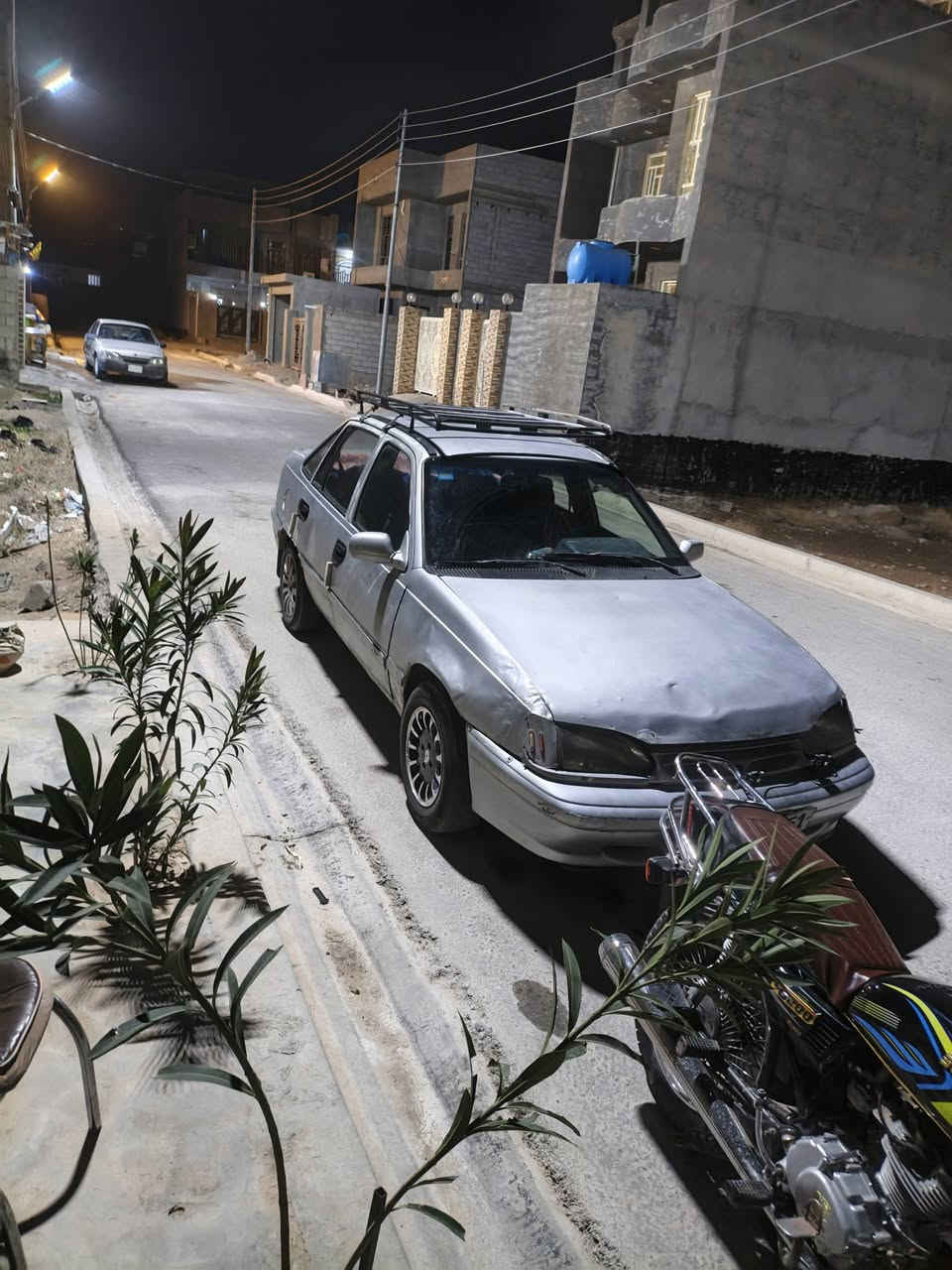 السلام عليكم للبيع دايو لمنس
رقم ديالئ دولي سنويه 27 1993
السياره جاهزه من كلشي 
تخم تاير كهربائيات كلها شغاله 
صدر امامي خلفي جديد 
السعر 15وبيها مجال حك الجيه عنواني ديالى بلدروز ***********
