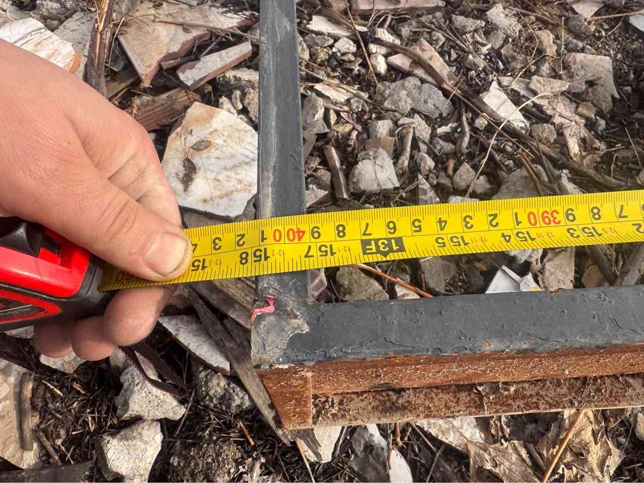 سلاو ريز ره فه دوكان بو فورشتن 
٤مه تر دریژە ٢.١٠سم بەرزە ٢٥٠ هەزار تیچوە بە ١٠٠ هەزاردفروشم  لە سلیمانیە 
0771 781 37 37 📲 السليمانية, العراق
