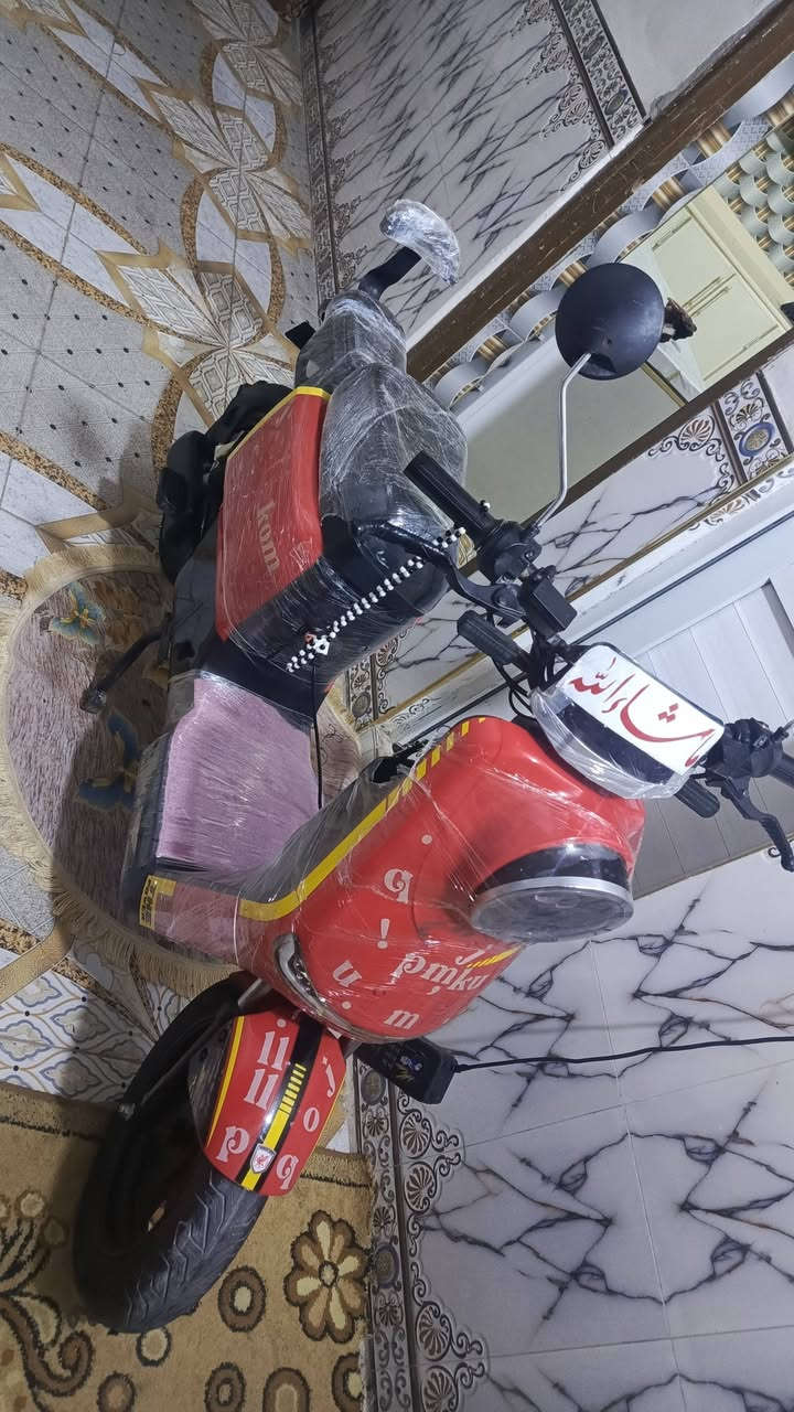 دراجه شحن R11
فول مواصفات 
موديل 25
بلاتوث شغال 
اشاير شغاله 
لدات شغاله
لدات نشره شغاله 
بطاريات 32امبير 
دراجه كلش نضيفه 
سعرها 500وبيه مجال شي بسيط
مكاني بصره زبير  
رقم فقط وتساب 
***********
