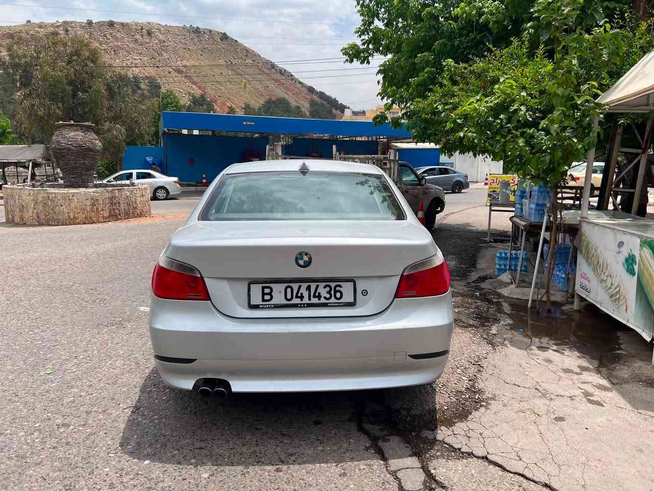 Bmw e60 530.   2004
***********
