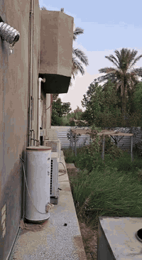 دار للبيع سند ٢٥ مشمول بالطابو ضمن قضاء الزوراء العنوان ولداية قرب الجسر الفرنسي /بستان الخشالي عرض الشارع ١٠م المساحة ١٢٠٠م الواجهة ٢٠م النزال ٦٠م البناء بيت طابق واحد مساحة ١٩٠م غرف عدد ٢ + صالة كبيرة +استقبال ٧×٤ +مطبخ وحمام كبير البناء متكامل كما موضح بالصور يحتوي على حديقة كبيرة ٣٠٠م واشجار ونخيل السعر ١٨٠ مليون للاتصال ***********
