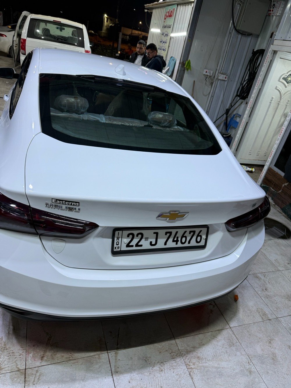 نوع السيارة : شوفرليت Chevrolet
 موديل السيارة :2020
ماليبو Malibu

 الفئة : LT
 سنة الصنع :  2020
 عداد المسافة :133ميل وقابل لزياده
 المواصفات : 
• حجم المحرك : 1500 توربو 
•گير cvt 
• لد نهاري & بگ لايت لد
•داخل بيجي
•تدفئة كشنات
•تبريد قطعتين
•تبريد مناخي (منفصل) 
•كاميرا دوراة
•تحكم ب نظام AutoStop
•بصمة بيبان & بصمة جنطة
.بصمة تشغيل 
•تشغيل عن بعد
•منافذ شحن USB و Type C
• شاشة : شاشة حجم (  بوصة (ايباد) للتحكم بأيعازات السيارة ومزود ببرنامج  Car Play و Wifi ويدعم برنامج الخرائط والملاحة.
• نوع المقاعد : جلد داخل بيجي
•اضافات المقاعد :  السائق كهربائي
• اضافات المقود ( الاستيرن ) : تحكم ستيرن جهتين بلوتوث وحاكية ومثبت السرعة وتحكم صوت.

 العجلات : ويل كب حجم 19 لفئة LT
 نوع انظمة السلامة :
• نظام ABS مع مانع للانغلاق و الانزلاق   •نظام EBD الالكتروني لقوة الفرامل الامامية والخلفية.
 مصدر السيارة : وارد امريكي.
 الحالة :
• الضرر جاملغ و ربع الباب جه الايمن 
وباب السايق مبدل 
•طاگ ايرباگ درگة ودشبول
السعر110 ورقه وبيها مجال
 موقع السيارة : أربيل 
 الرقم : اربيل بسمي سنويا
 للاستفسار الاتصال 
***********