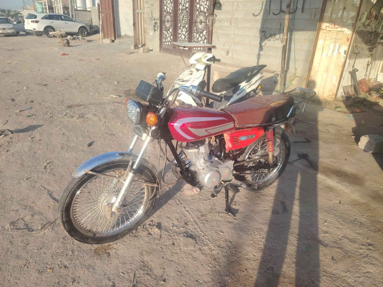 سلام وعليكم دراجه اربعه كيرموديل 20اوراق اصوليه السعر 400وبيها مجال ***********
